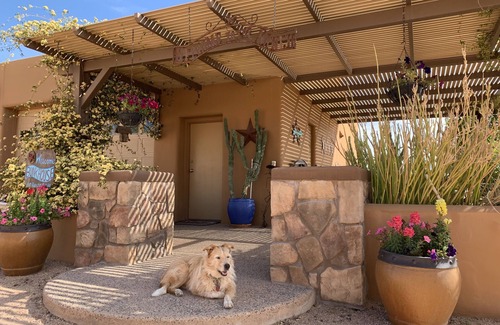 Rio Verde Foothills Apartamento | Western EcoRanch en el borde del Bosque Nacional en el corazón del desierto de Sonora