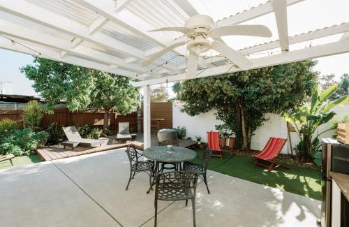 Silver Lake Apartamento | Serene Silver Lake 1 bedroom 1 bathroom Back house With Private Backyard