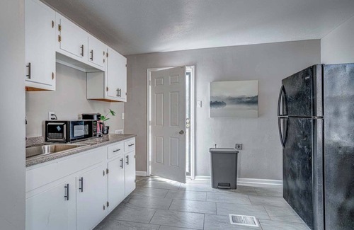 Whitehaven Casa | Serene Simplicity: Close to I-55 Graceland Airport