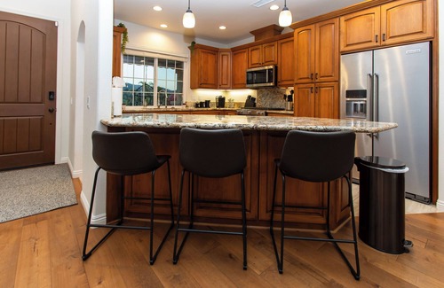 Vista Casa | Serene Spa Valley Home - Family Legoland Zoo Beach