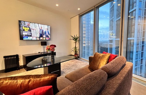 Vauxhall Apartamento | Serene & Spacious River View ~ VIP Luxury suite