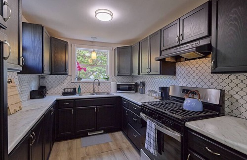 Dunlap Apartamento | Serene Stay | 1BR Retreat with King Bed in Dunlap
