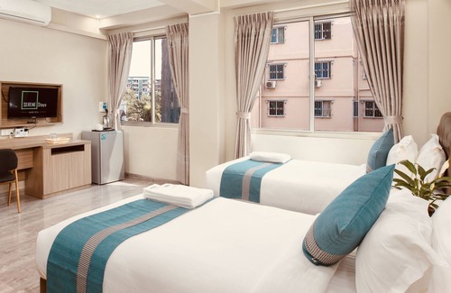 Yangon Hotel | SERENE Stays Hotel