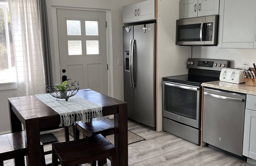 Mendenhaven Apartamento | Serene Studio overlooking the river