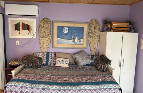 Sanger Otro | Serene Tiny Home Retreat