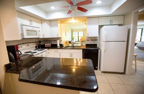 Sarasota Casa | Serene vacation villa just 7 minute drive from Siesta Key