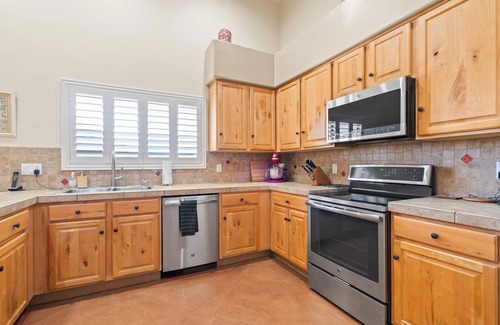 Houghton Casa | Serene Vail Escape | Peaceful Retreat Tucson