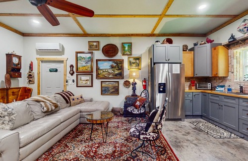 Blairsville Casa | Serene waterfront home with firepit, deck, & central AC