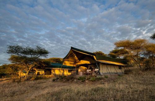 Serengeti National Park Cabina | Serengeti Woodlands Camp