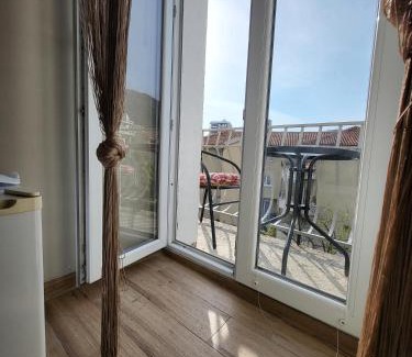 Rafajlovici Cama Y Desayuno | Serenita Stone House