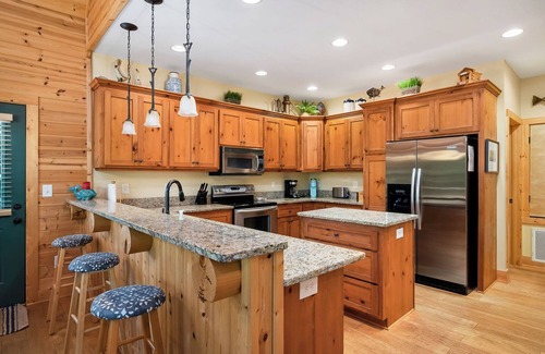 Serenity Bay Casa | Serenity Bay on Lake Keowee!