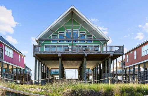 Port Bolivar Casa | Serenity by Bolivar Vacations! Beachfront & Gameroom