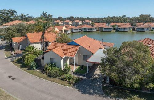 South Yunderup Casa | Serenity By The Lake