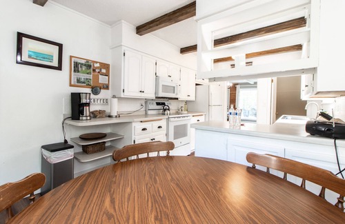 Hermantown Cabaña | Serenity Cottage - Private Yard, Sauna, ATV Trails