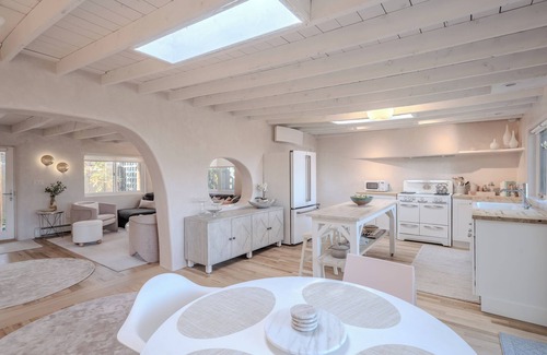 Historic Eastside Casa | Serenity - East Side Perfection