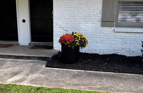 Covington Casa | Serenity Escape- 1/2 mile from the square