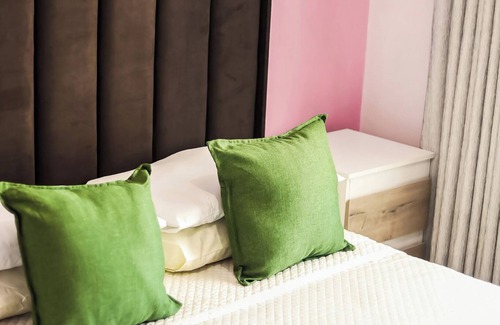 Maseru Cama Y Desayuno | Serenity Heights Backpackers Lodge