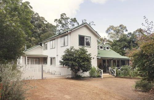 Pemberton Casa | Serenity House Pemberton & Wellness Spa