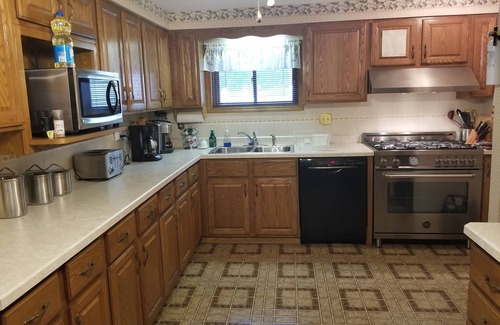 Lake George Casa | Serenity - Lake Front Home en Glen Lake, cerca del lago George