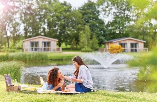 Spalding Complejo | Serenity Lakes