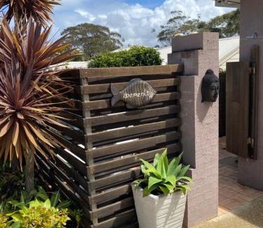 Dolphin Point Cama Y Desayuno | Serenity Lodge for Couples