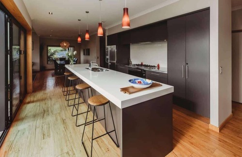 Egmont Village Casa | Serenity Lodge with River Views