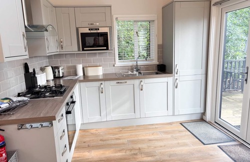 Windermere Cabina | Serenity- Lovely & Cosy 3Bedroom Lodge