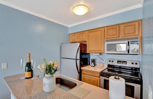 Rocky Point Apartamento | Serenity on the Sea Luxury Condo w Prvt Balcony