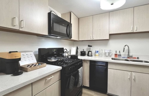 Wilshire Montana Apartamento | Serenity Retreat in Santa Monica