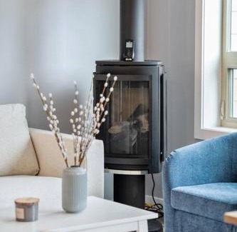 East Kootenay Casa | Serenity Shores, Mins to Lake, King Bed, 10 Guests