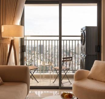Downtown Ho Chi Minh City Hotel | Serenity Soho Residence & Hotel - Center D1 - Ho Chi Minh City