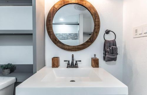 Del Mar Apartamento | Serenity Suites C