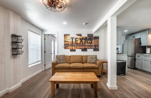 Del Mar Apartamento | Serenity Suites C