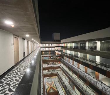 Jaypee Greens Apartamento | Serenity Suites