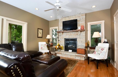 Thayerville Casa | Serenity Summit