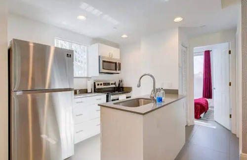 Allapattah Apartamento | Serene Tranquility Apartment - 2BR/3BA in Wynwood!