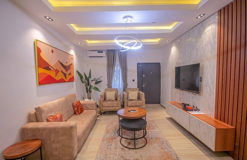 Benin City Apartamento | Serenity Villa at GRa Benin by BnJ Luxury