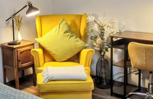Bescheid Cama Y Desayuno | Serenity Vista Retreat Cosy