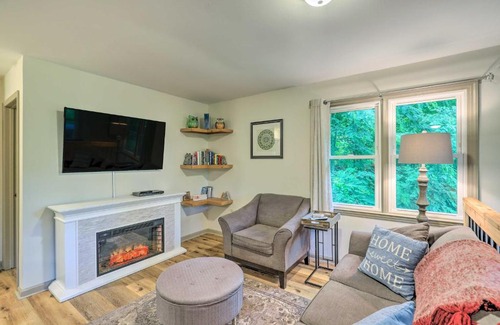 Apple Creek Acres Casa | Serenity Waynesville Home with Deck and Fire Pit!