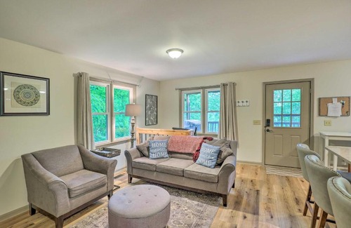 Apple Creek Acres Casa | Serenity Waynesville Home with Deck and Fire Pit!