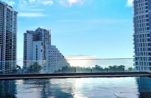 North Pattaya Apartamento | Serenity Wongamat Condominium 413