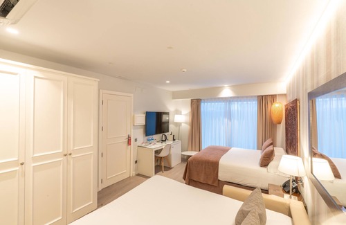 L'Hospitalet de Llobregat Hotel | Serennia Fira Gran Vía Exclusive Rooms