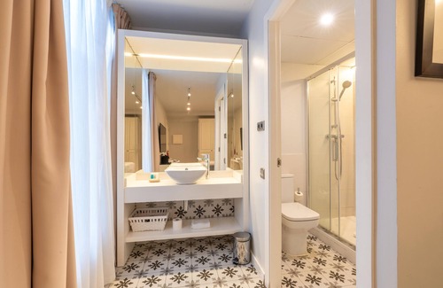 L'Hospitalet de Llobregat Hotel | Serennia Fira Gran Vía Exclusive Rooms