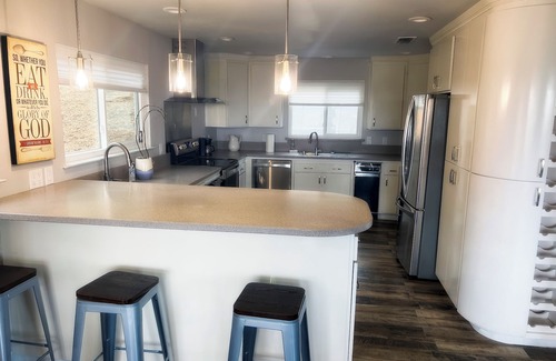 El Dorado Hills Casa | “Serenquility” Best view in Eldorado Hills, 3 bedroom wrapped in love & harmony.