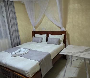 Ngelani Cama Y Desayuno | Serenstay Accommodations Muthwani Kamulu Joska Malaa Nairobi Kangundo road