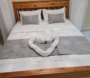 Ngelani Cama Y Desayuno | Serenstay Accommodations Muthwani Kamulu Joska Malaa Nairobi Kangundo road