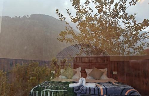 Ghiyagi Casa | Seri Pyramid View Home Stay Jibhi