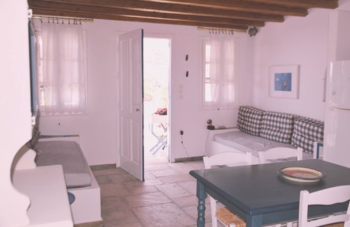 Livadi Apartamento | SERIFOS SUMMER APARTMENT