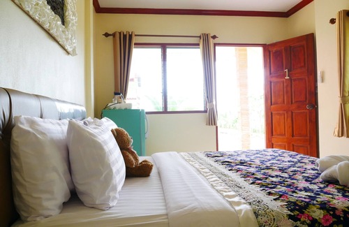 Pak Nam Pran Hotel | Sermsuk Resort