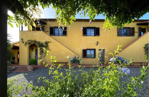 Riparbella Apartamento | Serra Destri